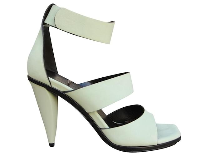 Balenciaga p sandals 37,5 New condition Light green Leather  ref.861777