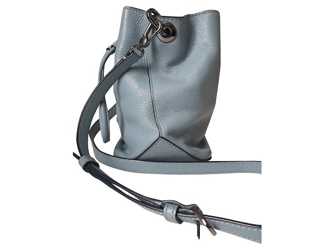 Marc by Marc Jacobs Too Hot To Handle Beuteltasche Leder Hellblau