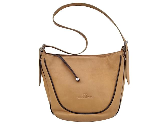 Balenciaga Handbags Beige Leather  ref.863693