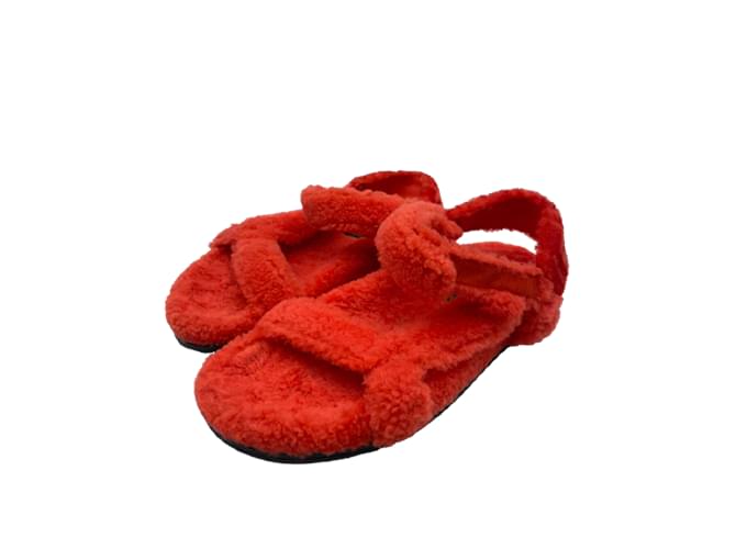 FENDI  Sandals T.EU 41.5 Shearling Red  ref.863960