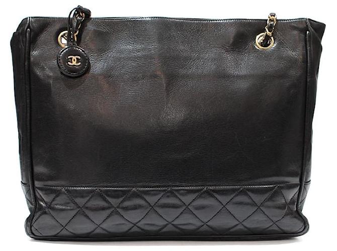 Chanel Handbags Black Leather  ref.864588