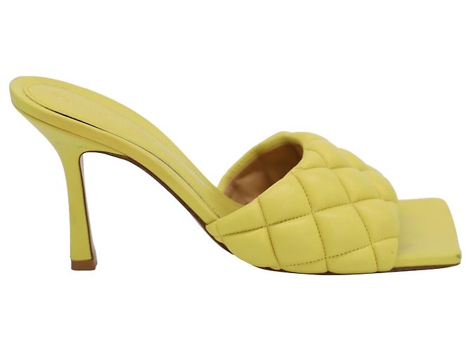 Mule acolchoado Bottega Veneta em couro amarelo