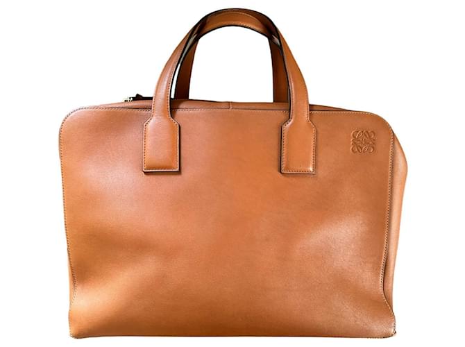 Loewe Goya Weekend leather bag in Tan color Caramel  ref.869148