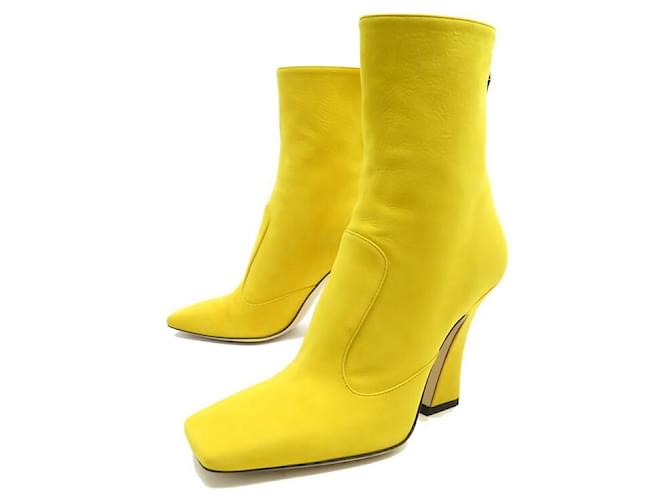 NEW FENDI SHOES FFREEDOM BOOTS 8T69423TYF17KC 36 YELLOW SUEDE SUEDE  ref.869909