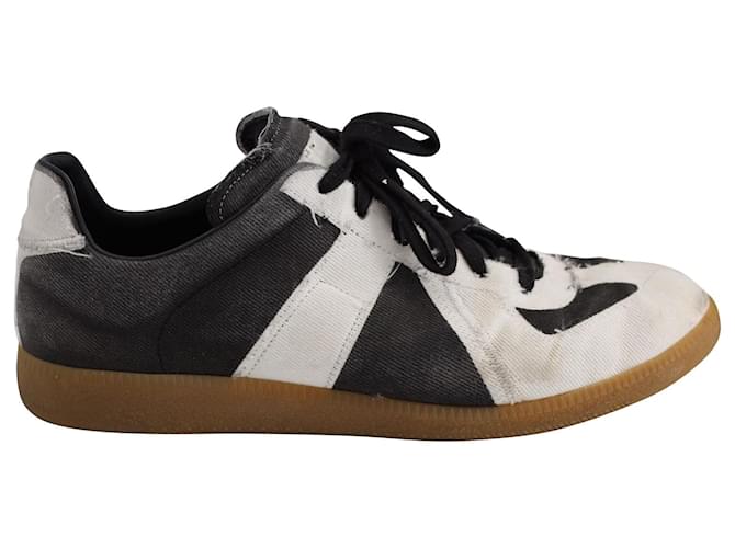 Maison Martin Margiela Maison Margiela Sneakers in Black/WHITE