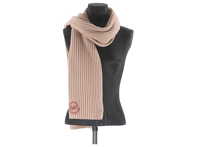 Echarpe Moncler Laine Rose ref.871547 Joli Closet