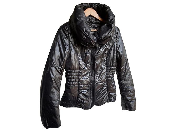 Black Polyamide Guess down jacket
