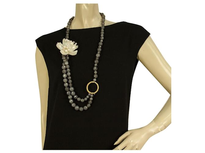 Autre Marque Katerina Psoma Grey White Pearls Flower Gond Tone ring & Chain Necklace Box Multicolor  ref.872650