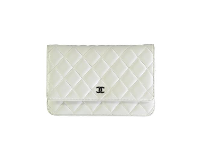 What is a WOC? Spotlight on the Chanel Wallet on Chain - Boca Pawn