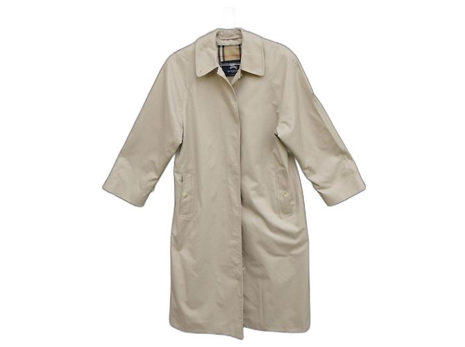 impermeable Burberry tamaño 38 Beige
