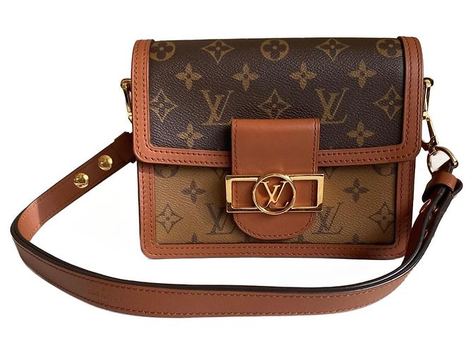 Louis Vuitton Bolsa Dauphine Mini Monogram Marrom