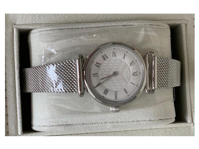 Fendi Uhr Emaille Silberfarben