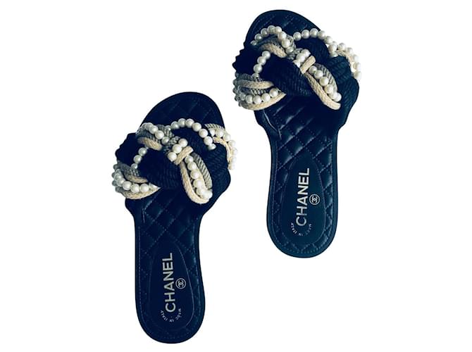 Chanel Perlen-Seil-Maultiere Schwarz Weiß Beige Grau Leder  ref.873819