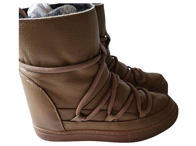 Inuikii Lederstiefel Khaki