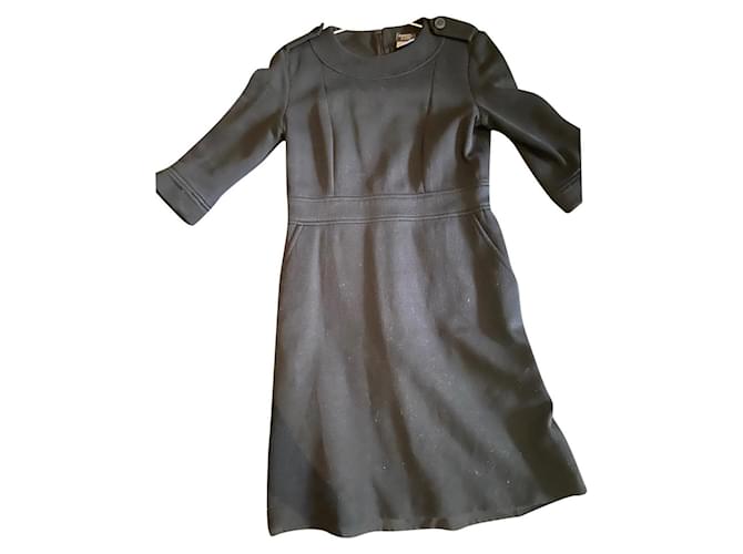 robes chanel uniforme Tweed Noir  ref.873934