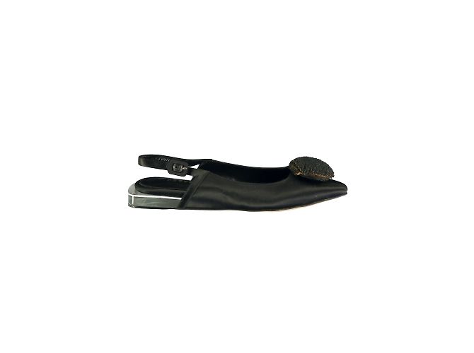 Autre Marque Serena Uziyel Slingback Flats Negro