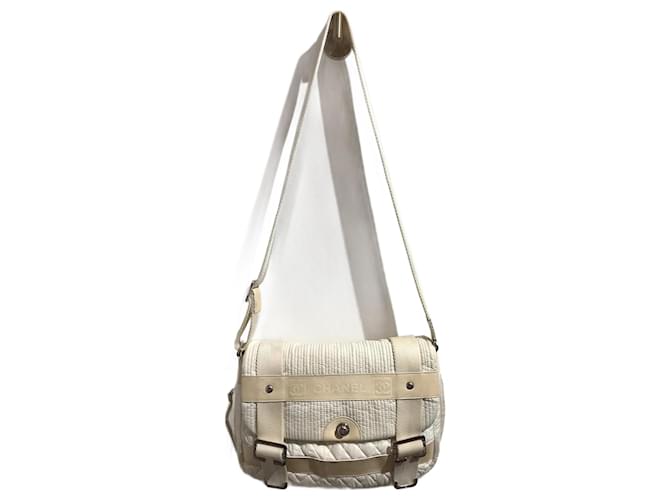 CHANEL  Handbags T.  Cloth Cream  ref.874434