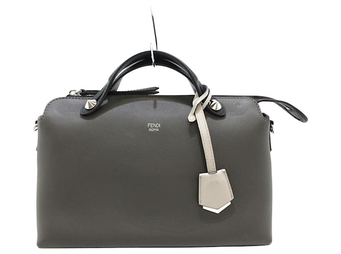 By The Way Fendi Au fait Moyen Cuir Gris  ref.874698