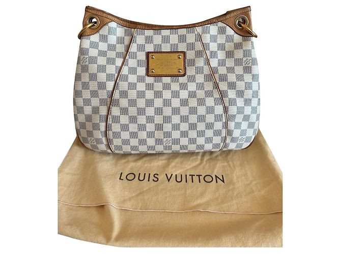 Galliera Louis Vuitton Galliere Demier AzurMedia Beige Hellblau