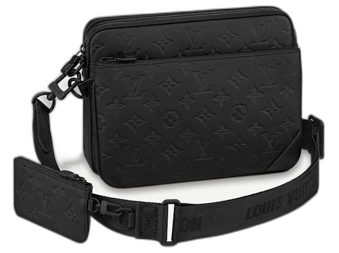 Louis Vuitton LV Trio Messenger black leather ref.877072 - Joli Closet