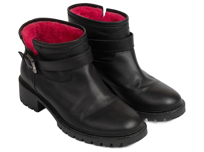 FENDI  Ankle boots T.EU 38 Leather Black  ref.877658