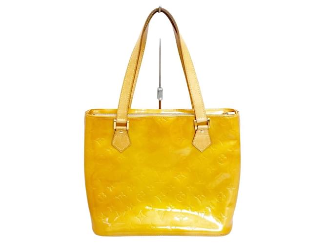 Louis Vuitton Houston Yellow Patent leather  ref.878220