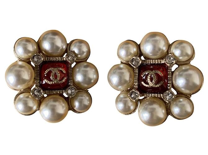 Chanel Earrings Golden Metal  ref.878516