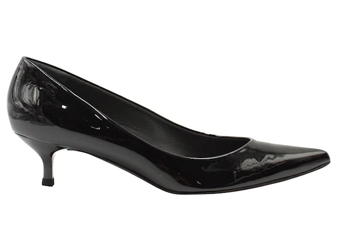 Stuart Weitzman Pointed Toe Pumps in Black Patent Leather   ref.878979