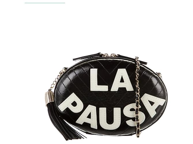 Chanel Handbags Black Leather  ref.880585