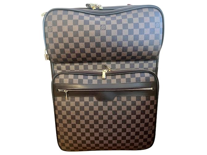 Pegase Louis Vuitton-Koffer in Handgepäckgröße Hellbraun Dunkelbraun Leinwand  ref.881233