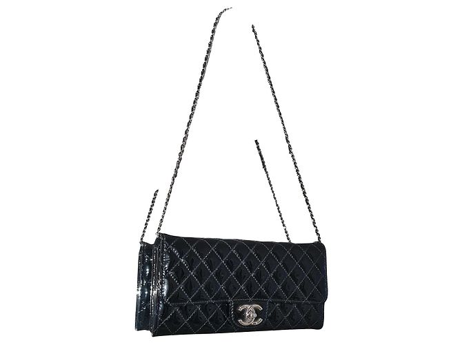 2.55 Bolso Chanel Timeless de charol negro