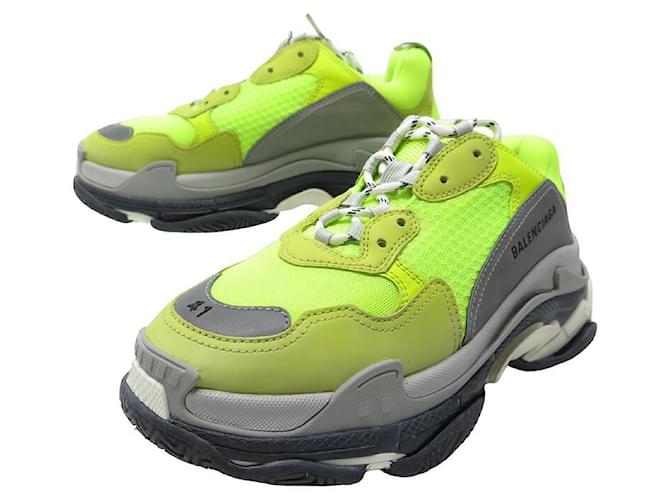 CHAUSSURES BALENCIAGA TRIPLE S 512175 41 BASKETS NEON YELLOW TOILE SNEAKERS Cuir Jaune  ref.881518