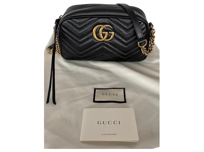 Black Leather GG Marmont Small Top Handle Bag