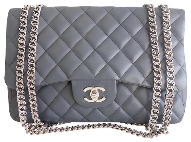Timeless Bolso Chanel Classic Gm gris Cuero  ref.883818