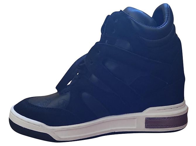 Baskets Guess en cuir noir