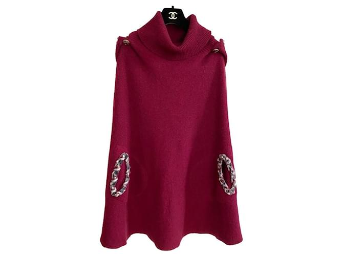 Chanel Edinburgh Cashmere Cape Dark red  ref.885042