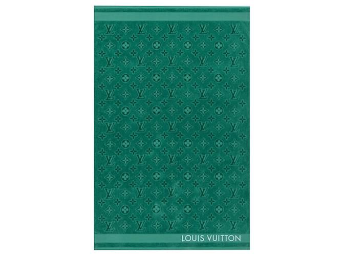 Louis Vuitton SERVIETTE DE PLAGE LVACATION Coton Vert  ref.885222