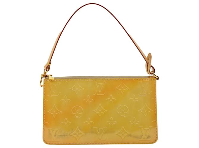 Louis Vuitton Lexington Yellow Patent leather  ref.886952