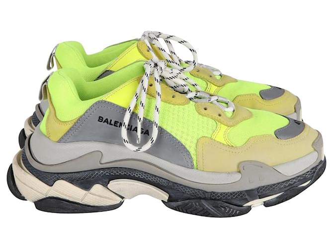 Tênis Balenciaga Triple S em poliéster amarelo neon  ref.887556