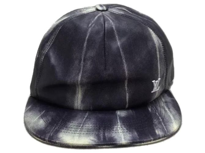 **Boné Louis Vuitton Tie Dye Preto