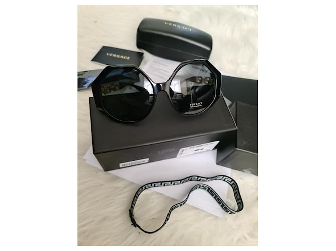 VERSACE VE4395 Sunglasses (VE4395 GB1/87 59) - With Gold tone hardware Black Acetate  ref.888489