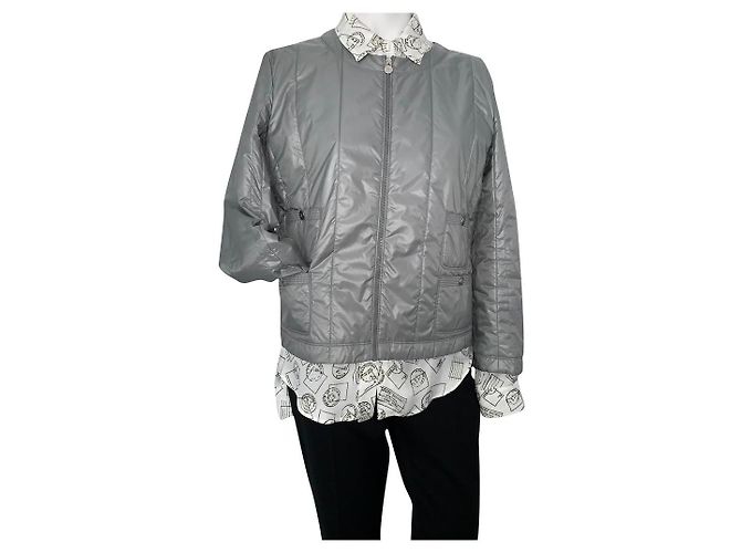 Chanel Windjacke Grau