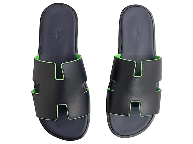 Hermès Nouvelles sandales Izmir Cuir Noir Vert  ref.889118
