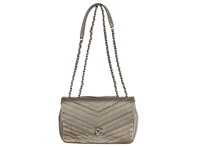 Chanel Embellecido 'Chain Sequins' Chevron Flap Bag Gris Cuero  ref.889230