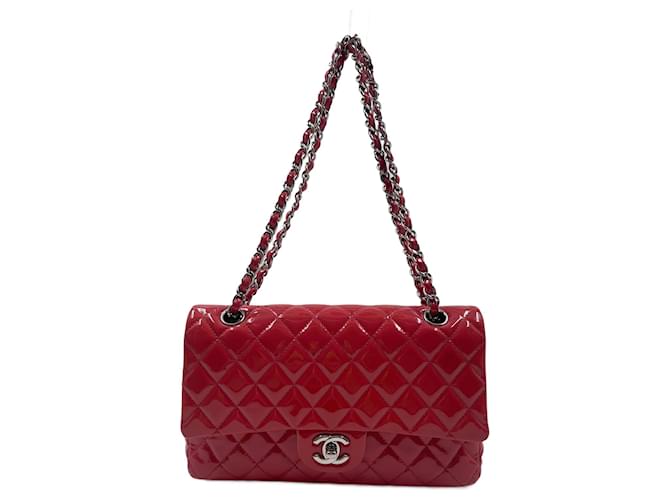 Piccola borsa con patta Chanel in vernice rossa Rosso Pelle verniciata  ref.890538
