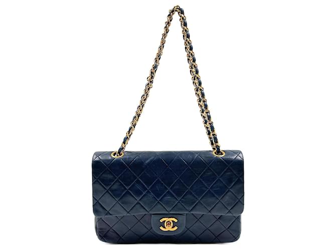 Navy Leather Chanel Medium Flap Bag Navy blue Cloth  ref.891525