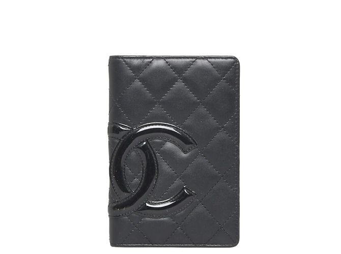 Chanel Capa de agenda em couro acolchoado Cambon Preto