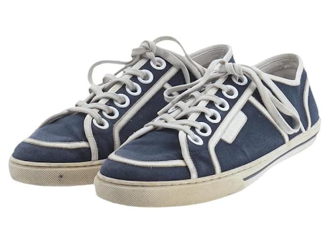 Second hand Louis Vuitton Sneakers - Joli Closet