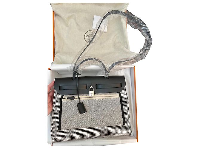 Herbag Hermès TASCHE KRÄUTER 31 ZIP RETOURNÉ Schwarz Roh