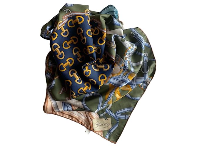 Gucci Silk scarves Multiple colors  ref.894675